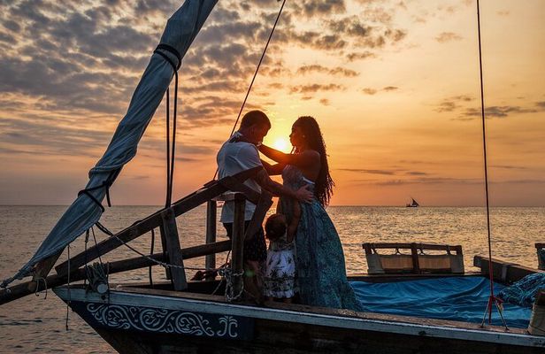 Romantic Private Sunset Cruise on a Dhow Boat