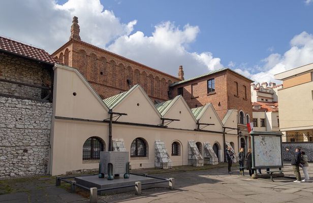 Krakow 3 Hrs Private Tour in Jewish Quarter and the Ghetto