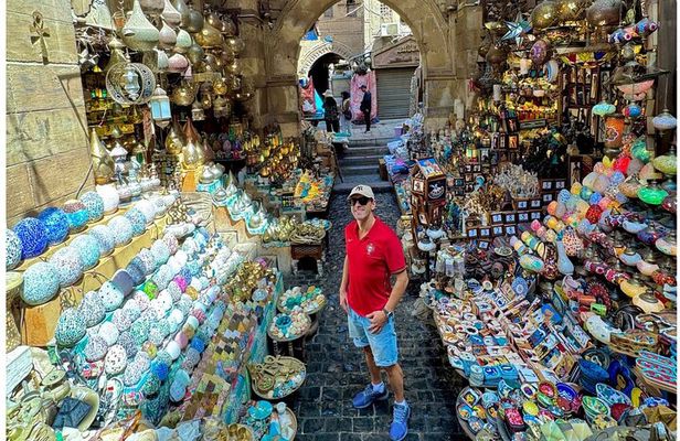 Explore Highlights of Cairo in a Private Tour