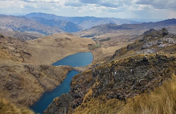 From Cusco: 1-Day Kinsa Cocha Lakes Hike - Huaynas Expeditions