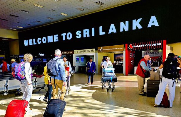Airport Layover Colombo City Private Tour with Licensed Guide