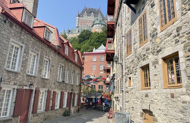 Explore Quebec City and the Falls with a local Chauffeur Guide