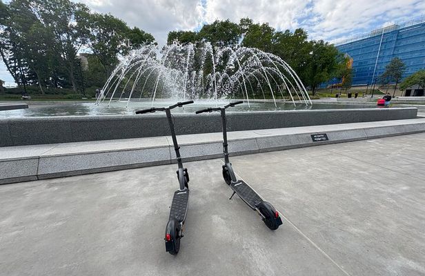 Edmonton City Highlights 2 Hour E-Scooter Tour
