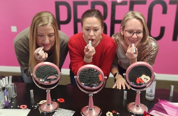 Custom Lipstick or Lip Gloss Creation Experience
