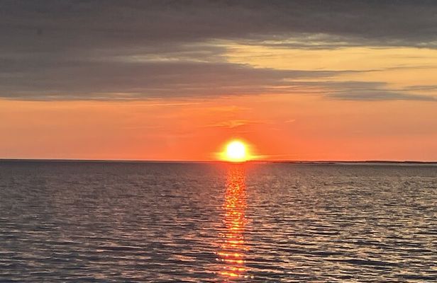 Island Cruises and Sunset Tours