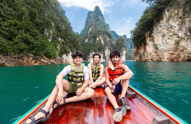 Cheow Lan Lake with Nam Rad Emerald Pool Tour from Khao Lak