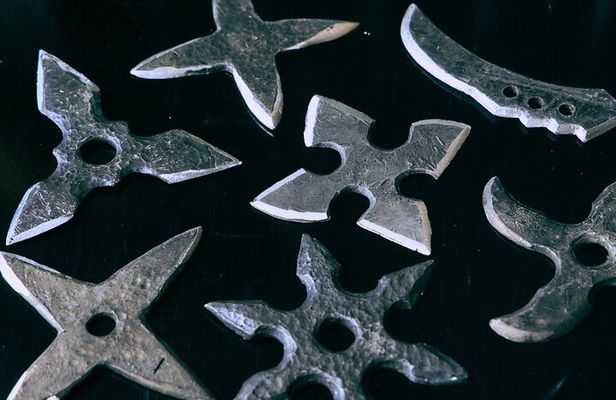 Make Your Own Ninja Weapon from Tin Casting Workshop
