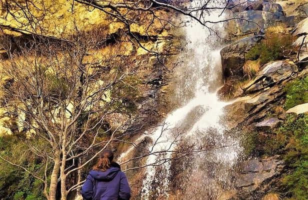 Explore Naxos Waterfall and Enjoy a Traditional Full Meal,Private