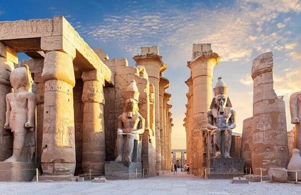 Luxor Valley of the Kings Hatshepsut & Karnak Temples – Hurghada