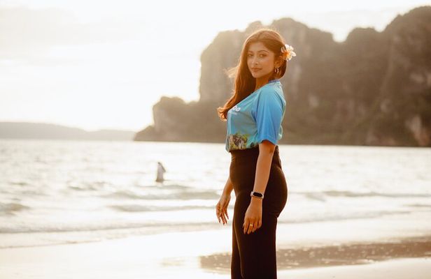 Railay Beach Sunset and Bioluminescent Plankton Tour from Krabi