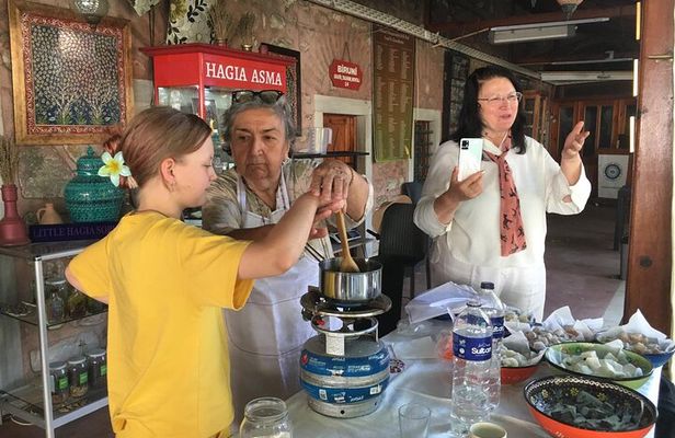 Turkish Delight Making Workshop / Cooking Class in Old City