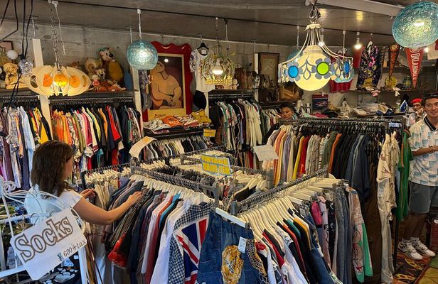 Shibuya Electric Bike Tour of Tokyo's Most Expensive Neighborhood