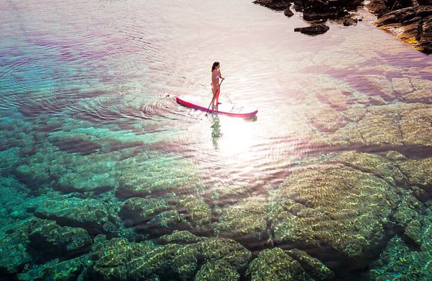 Dia Island Sailing Cruise with Meal and Water Activities