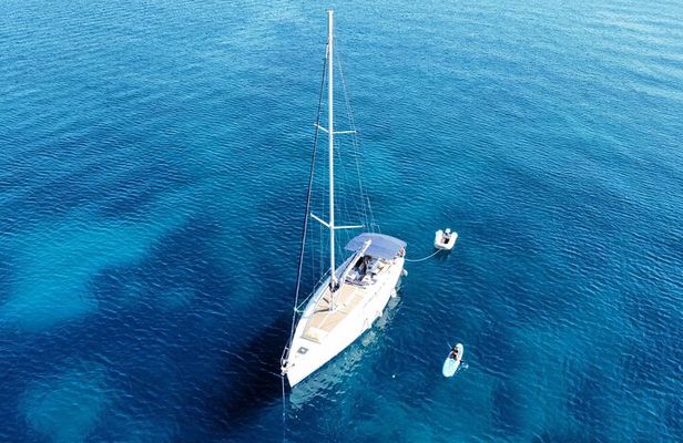 Naxos Semi Private Sailing Trip to Small Cyclades Food and Wine