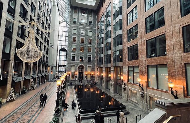 Montreal: 2-Hour Private Complete Hidden City Experience RESO