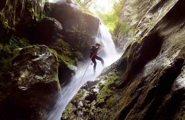 5Hrs Advanced Canyoning (50m) 12 Rappels (Pickup, Lunch & GoPro)