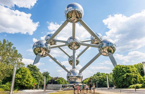Private Brussels Full Day Tour with Atomium Entry and Lunch