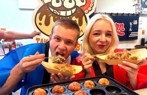 Osaka: Takoyaki Okonomiyaki Cook & Japanese Fes!!