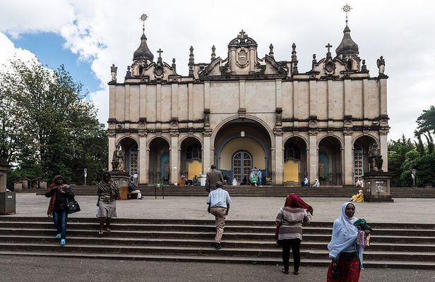 Addis Ababa Private Tour with Ethiopian Cuisine