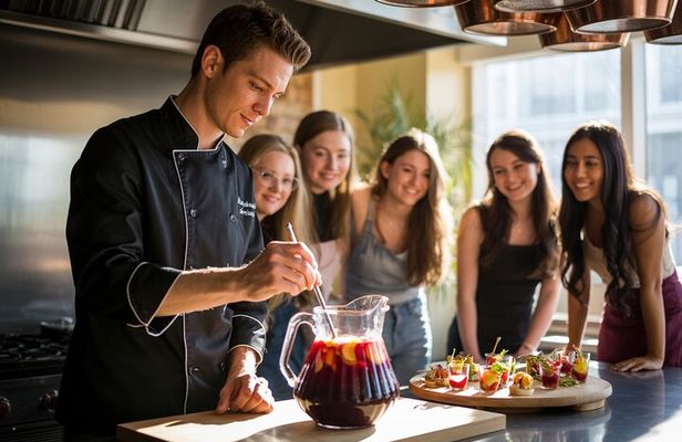 Tapas & Sangria Workshop with Craft Beer Pairing in Barcelona