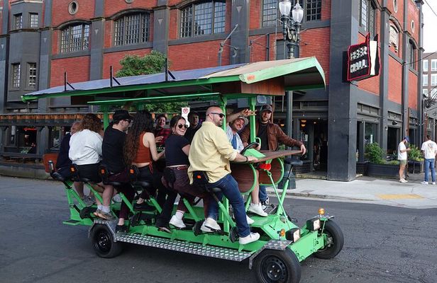 Portland Party Bike Tours: The Classic Crawl - Public