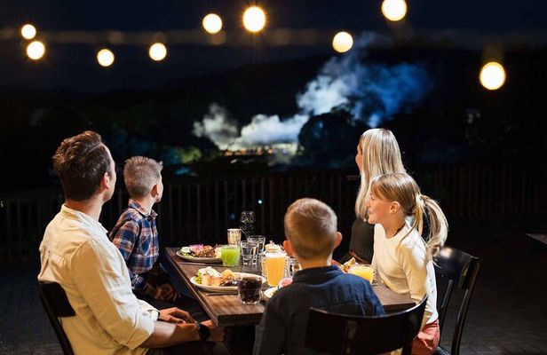Traditional Māori Cultural Evening with Buffet Hāngī Dinner