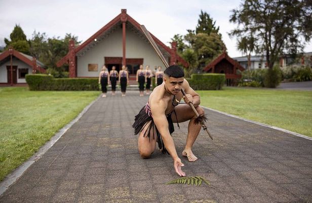 Te Rā Guided Experience + Haka at Te Puia