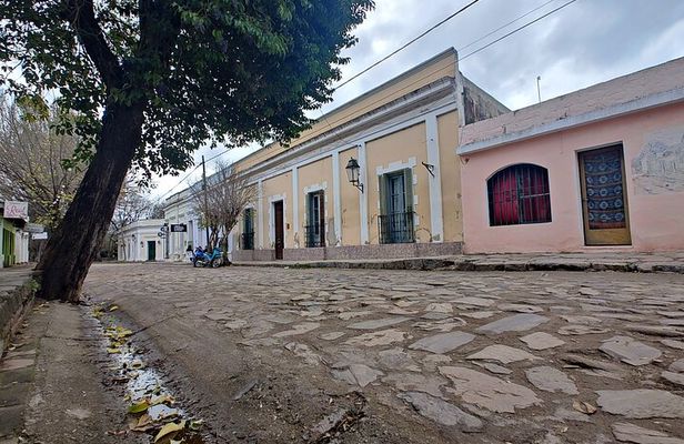 PRIVATE TOUR : Villa Tulumba the most beautiful town
