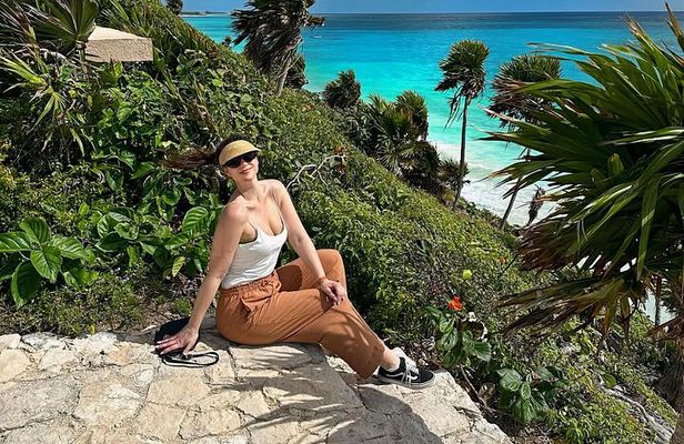 Guided Tour to Tulum Archeological Site and Cenote swimming