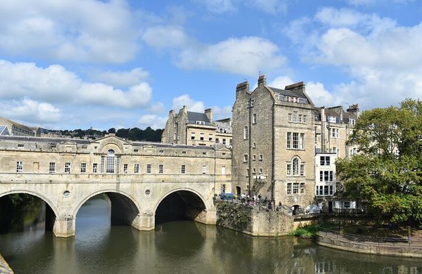 Bath Private Walking Tour with Local Guide