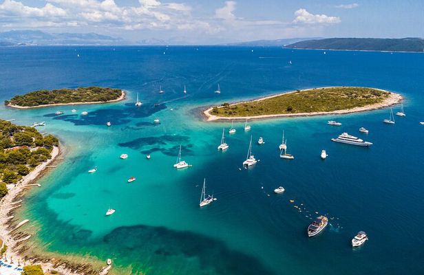 Split: Cruise to Blue Lagoon & Šolta with Food and Drinks