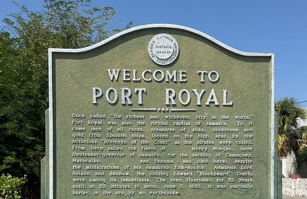 Port Royal (UNESCO World Heritage site)and Downtown Kingston Tour