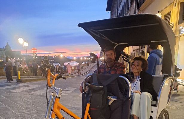 Florence Overview by Golf Car with Local Tour Guide