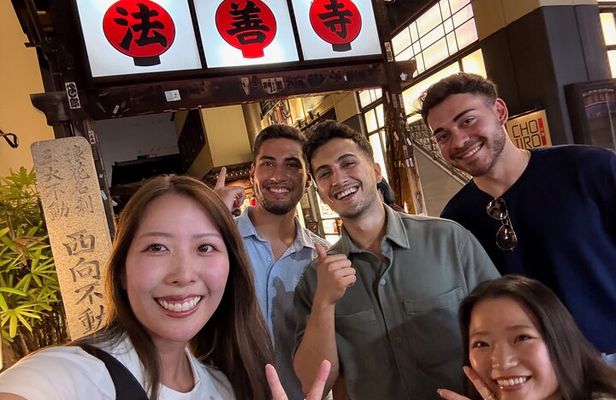 Osaka: Hidden Namba Bars, Sake & Karaoke Adventure