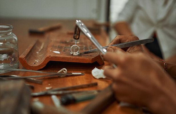 Canggu Silver Jewelry Making Class: Create Unique Silver Jewelry