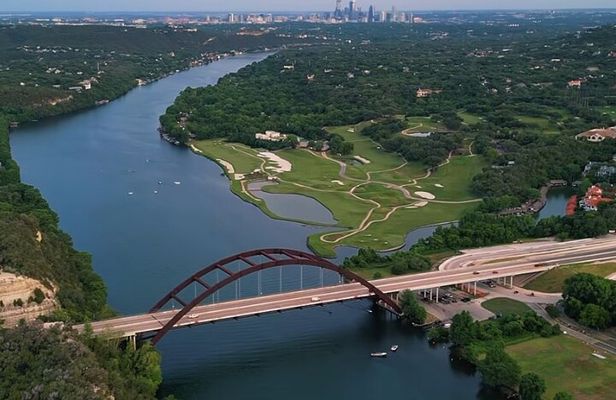 Scenic 2 hr Lake Austin Boat Tour BYOB Up to 12 people per group
