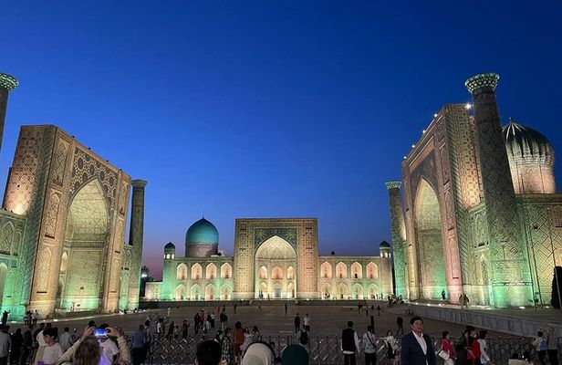 Explore Samarkand Guided Tour with Transfers