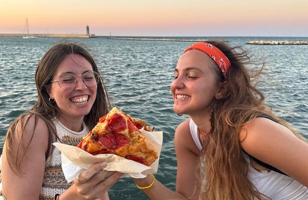 Bari Sunset and Tapas: Street Food Tour with Local Guide