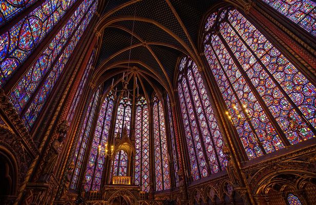 Paris Notre Dame Exterior with Sainte-Chapelle or Crypt Entry 