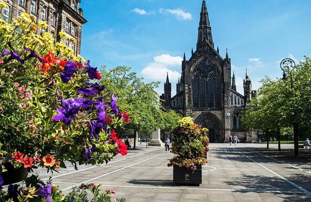 Glasgow Private Walking Tour with a Local