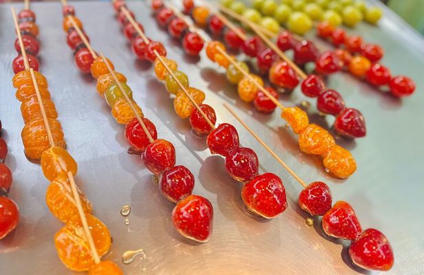 Taipei Walking Food Tour in Ningxia Night Market(10 Foods Incl.)