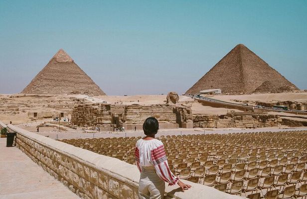 Pyramids and cairo2 days with accommodation