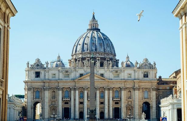 Full Guided Tour of the St. Peter Basilica