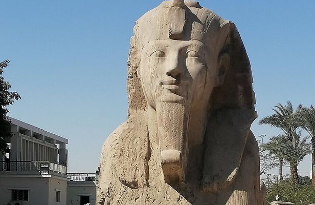 Private Tour Giza Pyramids, Sphinx, Saqqara & Memphis from Cairo