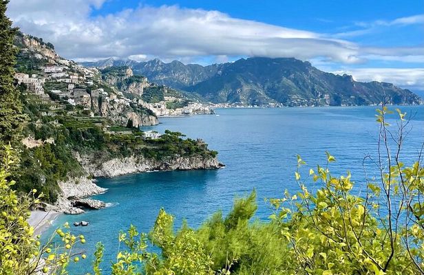 Amalfi Coast Shared Small Group Tour from Sorrento