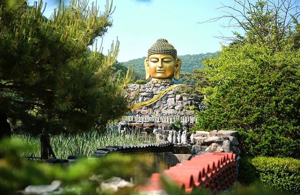 Seoul: Suwon Hwaseong & Waujeongsa & Starfield Heritage Tour