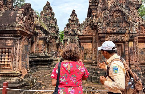Kulen Mountain Beng Mealea and Banteay Srei Tour from Siem Reap