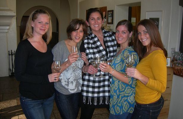 Afternoon Half-day Carmel Valley Wine Tasting Tour