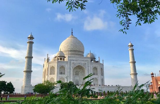 Jaipur to Agra and Taj Mahal Day Tour by Car