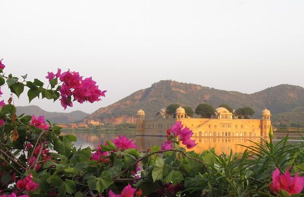 Private Day Trip to Jaipur from Agra